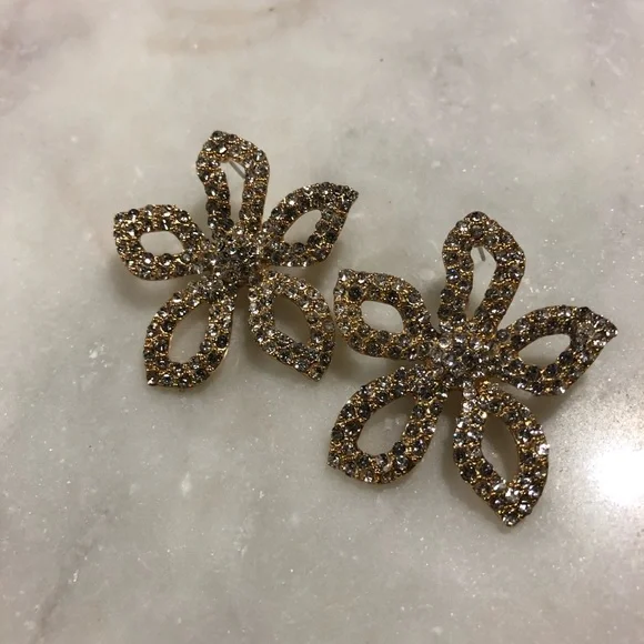 Vintage Rhinestone Flower Earrings - Picture 6 of 7